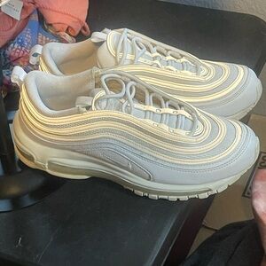 Nike White and Cream Athletic Shoes